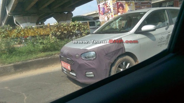 Hyundai i20 facelift bị bắt gặp trên đường chạy thử