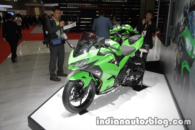 Kawasaki Ninja 250 2018 trình làng với thiết kế hoàn toàn mới, động cơ mạnh hơn - Ảnh 1. Kawasaki Ninja 250 2018 trình làng với thiết kế hoàn toàn mới, động cơ mạnh hơn - Ảnh 1.