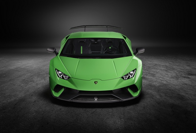 Lamborghini Huracan Performante chính thức trình làng, giá từ 6,3 tỷ Đồng - Ảnh 9. Lamborghini Huracan Performante chính thức trình làng, giá từ 6,3 tỷ Đồng - Ảnh 9.