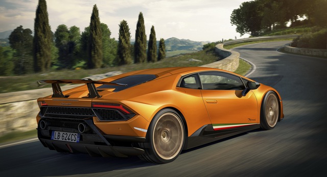 Lamborghini Huracan Performante chính thức trình làng, giá từ 6,3 tỷ Đồng - Ảnh 3.