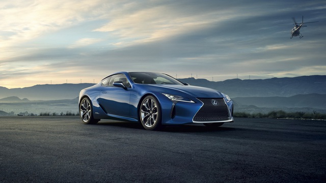 Lexus LC 2018 mang màu sơn đặc biệt được phát triển trong suốt 15 năm