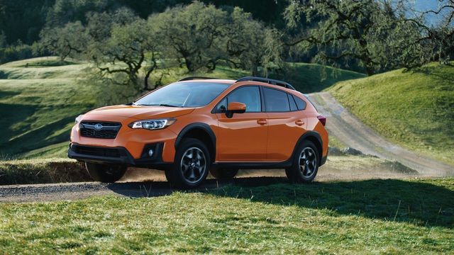 Subaru Crosstrek 2018 - đối thủ của Honda CR-V - được chốt giá
