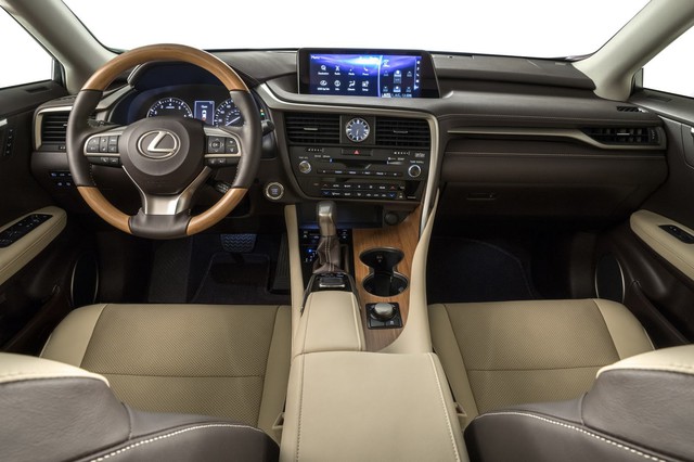 Lexus RX L chính thức gia nhập phân khúc SUV 7 chỗ hạng sang - Ảnh 7.