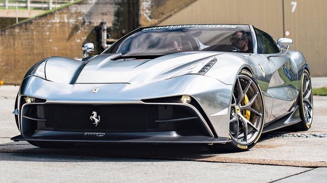 Bất ngờ bắt gặp siêu phẩm Ferrari F12 TRS thứ hai trên toàn thế giới