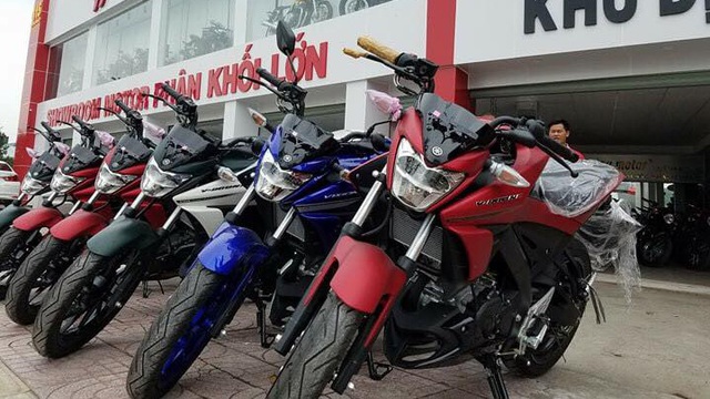 Lô xe côn tay Yamaha V-Ixion R 2017 đầu tiên cập bến Việt Nam với giá hơn 70 triệu Đồng