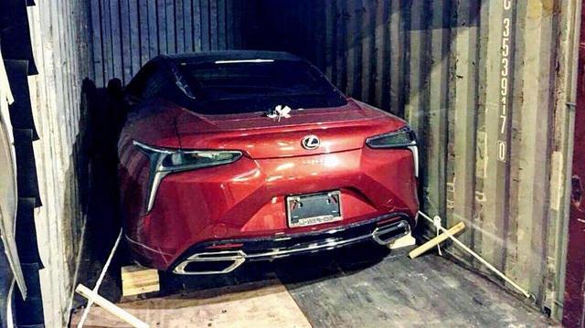Xe thể thao hạng sang Lexus LC500 2018 "rục rịch" cập bến Việt Nam