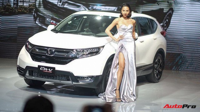 Giá lăn bánh ước tính của Honda CR-V 2018 tại Việt Nam