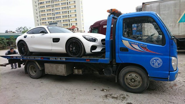 Mercedes-AMG GTS Edition 1 màu lạ xuất hiện tại Việt Nam - Ảnh 7.