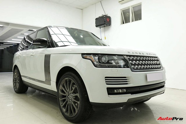 Khám phá Range Rover Autobiography 3.0L đi hơn 31.000 km vẫn có giá hơn 4,7 tỷ đồng - Ảnh 1.