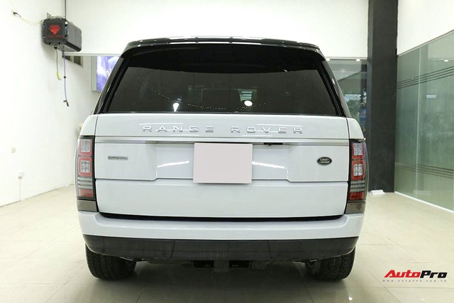 Khám phá Range Rover Autobiography 3.0L đi hơn 31.000 km vẫn có giá hơn 4,7 tỷ đồng - Ảnh 7.