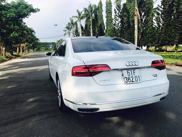 Sedan hạng sang Audi A8L cũ rao bán lại giá 3,8 tỷ đồng tại Sài Gòn - Ảnh 3.