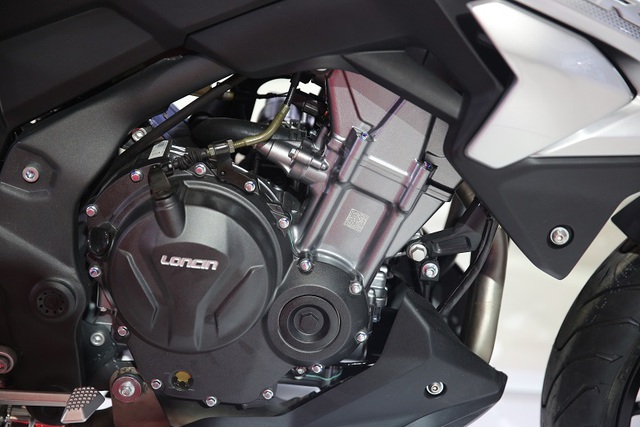 Loncin trình làng naked bike 500 phân khối mới với thiết kế giống Honda CB500F - Ảnh 8.