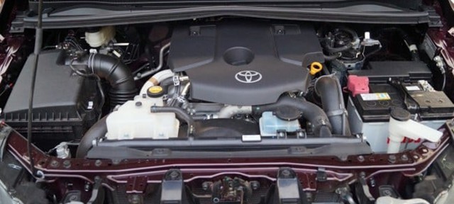 Toyota Innova Venturer 2017 bắt đầu được bán tại Việt Nam, giá 855 triệu đồng - Ảnh 7.