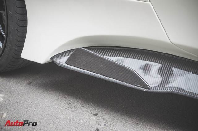 Chiêm ngưỡng gói độ hơn 1 tỷ đồng trên Ferrari 488 GTB tại Việt Nam - Ảnh 15. Chiêm ngưỡng gói độ hơn 1 tỷ đồng trên Ferrari 488 GTB tại Việt Nam - Ảnh 15.