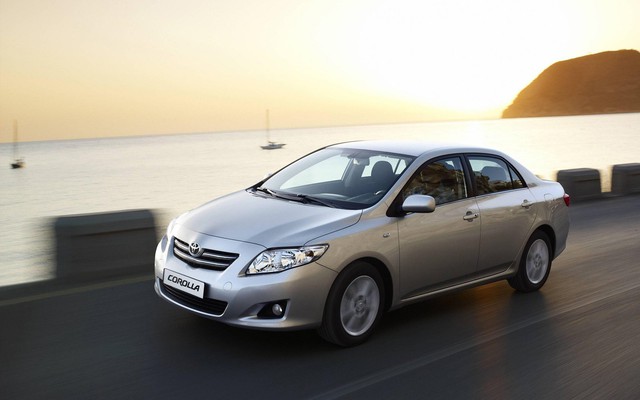 Toyota Việt Nam thu hồi hơn 8.000 xe Corolla Altis vì lỗi túi khí - Ảnh 1.