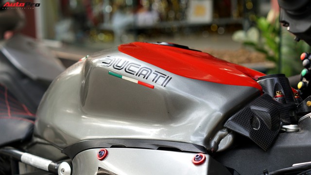 Khám phá Ducati Panigale 1199 S độ Cafe Racer độc nhất Việt Nam - Ảnh 5.