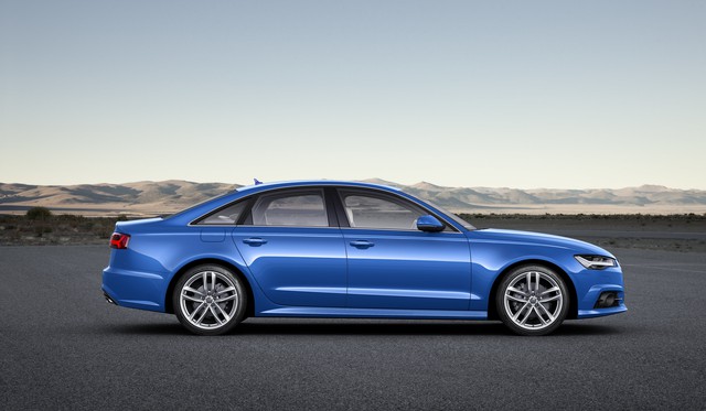 Audi bất ngờ giảm giá cả trăm triệu tại Việt Nam nhằm hỗ trợ khách đăng ký trước bạ - Ảnh 2. Audi bất ngờ giảm giá cả trăm triệu tại Việt Nam nhằm hỗ trợ khách đăng ký trước bạ - Ảnh 2.