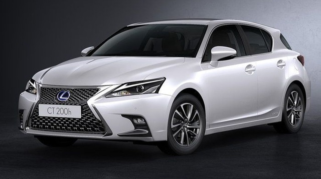Xe sang Lexus CT200h 2017 ra mắt Đông Nam Á với giá 1,37 tỷ Đồng