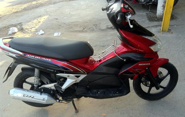 Honda Air Blade: 10 năm vượt lên Yamaha Nouvo trước khi nhường ngôi vương cho Honda Vision - Ảnh 1. Honda Air Blade: 10 năm vượt lên Yamaha Nouvo trước khi nhường ngôi vương cho Honda Vision - Ảnh 1.