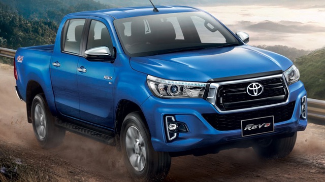 Toyota xuất khẩu ngược Hilux từ Thái Lan về Nhật Bản