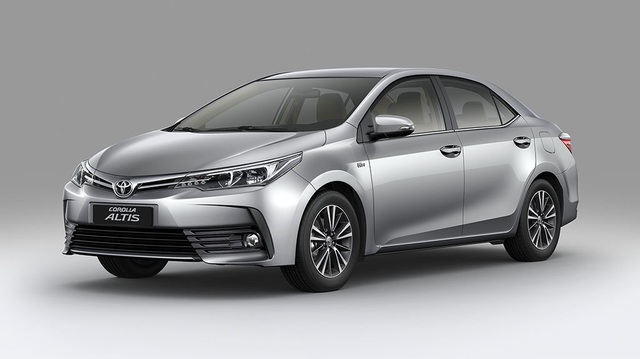 Toyota Corolla Altis 2017 chính thức được bày bán tại Việt Nam, giá từ 702 triệu Đồng