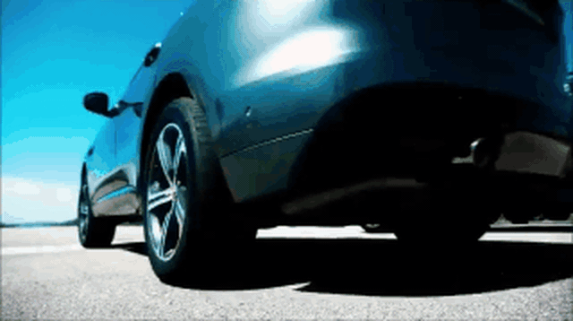 Bentley Bentayga hạ knockout Range Rover SVAutobiography, BMW X5M, Jaguar F-Pace S