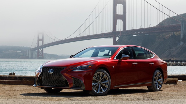 Sedan hạng sang cỡ lớn Lexus LS500 2018 dự kiến có giá khởi điểm 76.000 USD