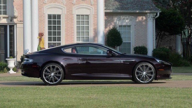 Ngất ngây với bộ áo màu thạch anh tím của Aston Martin Virage phiên bản Rồng chuẩn bị đấu giá - Ảnh 3.