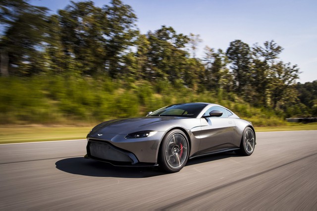 Aston Martin Vantage 2019 phá bỏ giới hạn trong thiết kế - Ảnh 3.