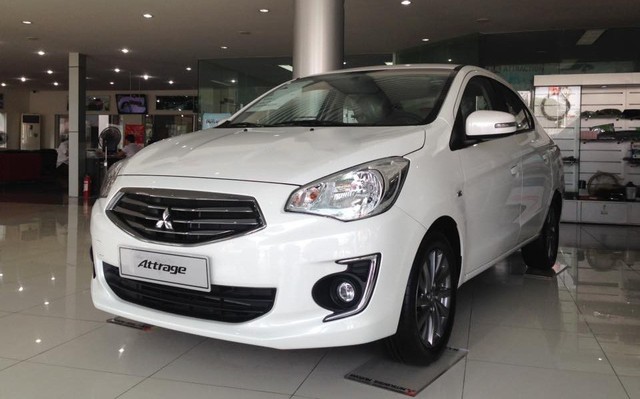 Quyết đấu Hyundai Grand i10, Mitsubishi Mirage và Attrage cắt giảm tối đa, hạ giá 40 triệu đồng - Ảnh 1. Quyết đấu Hyundai Grand i10, Mitsubishi Mirage và Attrage cắt giảm tối đa, hạ giá 40 triệu đồng - Ảnh 1.