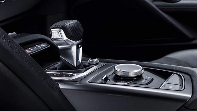 Audi giới thiệu siêu xe R8 V10 phiên bản dẫn động cầu sau, giá từ 3,8 tỷ Đồng - Ảnh 9.