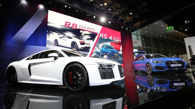 Audi giới thiệu siêu xe R8 V10 phiên bản dẫn động cầu sau, giá từ 3,8 tỷ Đồng - Ảnh 2.