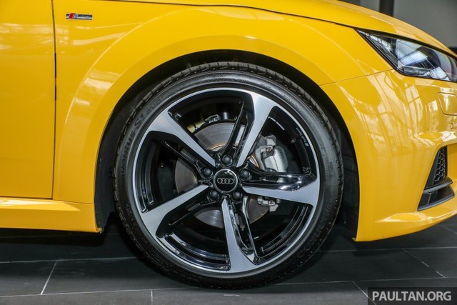 Audi TT 2.0 Black Edition 2018 có giá 77.858 USD tại Malaysia - Ảnh 7.