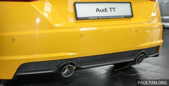 Audi TT 2.0 Black Edition 2018 có giá 77.858 USD tại Malaysia - Ảnh 19.