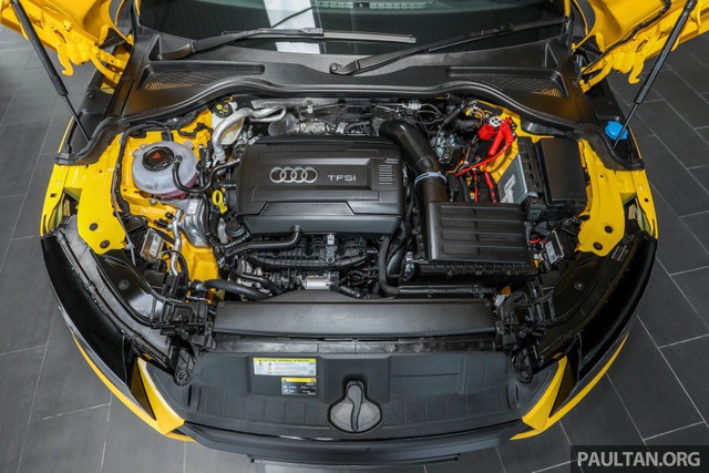 Audi TT 2.0 Black Edition 2018 có giá 77.858 USD tại Malaysia - Ảnh 4.