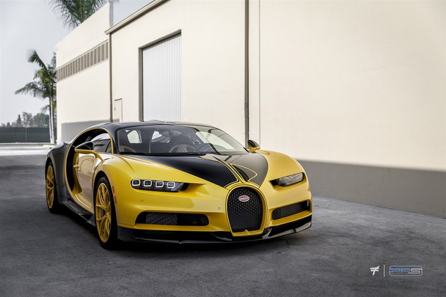 Hé lộ bộ sưu tập siêu xe cực khủng của chủ nhân chiếc Bugatti Chiron đang gây xôn xao mạng xã hội - Ảnh 4.
