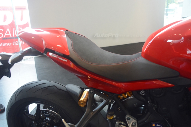 Cận cảnh Ducati SuperSport 2017 phiên bản S có giá 571 triệu Đồng - Ảnh 7.