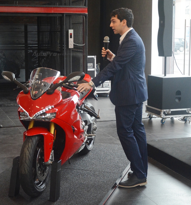 Cận cảnh Ducati SuperSport 2017 phiên bản S có giá 571 triệu Đồng - Ảnh 3.