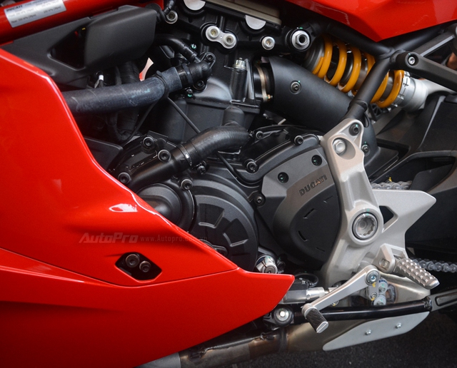 Cận cảnh Ducati SuperSport 2017 phiên bản S có giá 571 triệu Đồng - Ảnh 18.