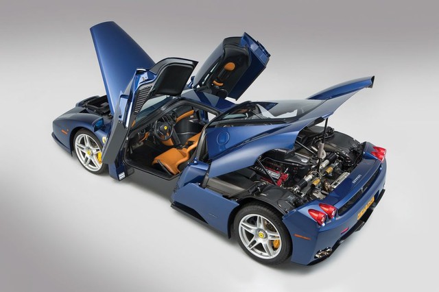 Hàng hiếm Ferrari Enzo với màu sơn cực độc được bán với giá 53,6 tỷ Đồng - Ảnh 6.