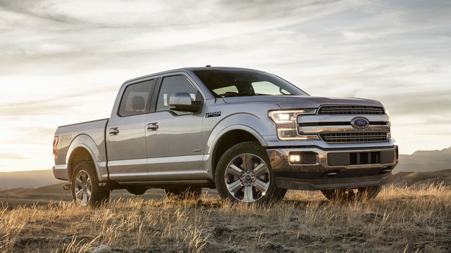 Xe bán tải "khủng long" Ford F-150 2018 trình làng với thiết kế hầm hố hơn