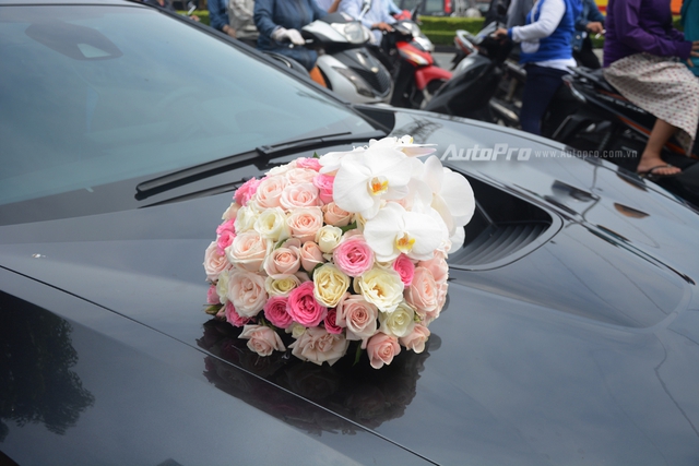Bộ đôi BMW i8 cùng dàn xe sang tiền tỷ rước dâu tại Sài thành - Ảnh 7.