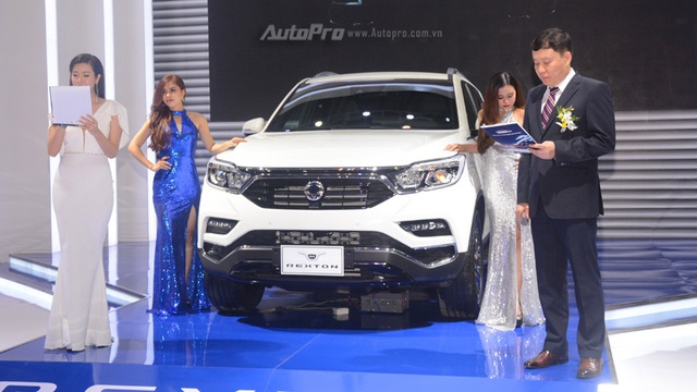 SsangYong G4 Rexton 2018 có gì "hot" để cạnh tranh cùng Toyota Fortuner