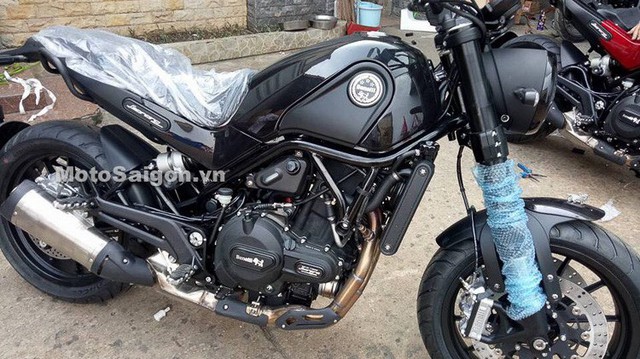 Những chiếc Benelli Leoncino 500 đầu tiên đã đặt chân đến Việt Nam