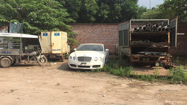 Điểm lại những chiếc xe siêu sang Bentley bị bỏ rơi tại Việt Nam - Ảnh 2.