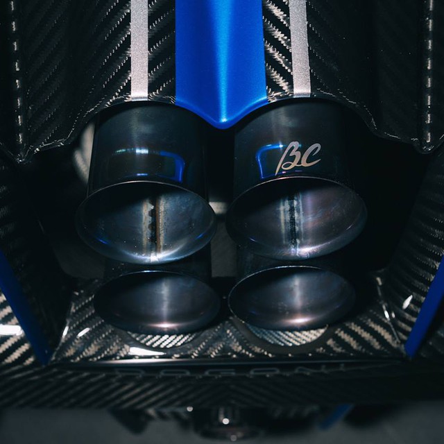 Kris Singh tiếp tục tậu siêu xe hàng hiếm Pagani Huayra BC trị giá 57 tỷ Đồng - Ảnh 6. Kris Singh tiếp tục tậu siêu xe hàng hiếm Pagani Huayra BC trị giá 57 tỷ Đồng - Ảnh 6.