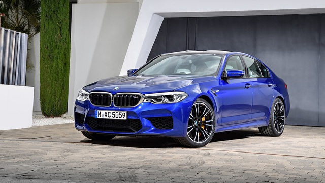 Sedan hiệu suất cao BMW M5 2018 chính thức được vén màn