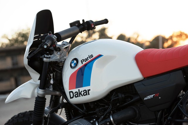 BMW R NineT khoác lên mình bộ trang bị khủng sẵn sàng vượt Dakar - Ảnh 2.