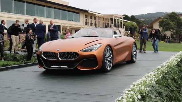 Chiêm ngưỡng vẻ đẹp của BMW Z4 Concept ngoài đời thực