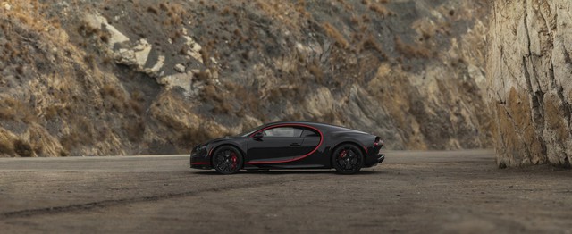 Bugatti Chiron phiên bản Người dơi giá ước tính 4 triệu USD - Ảnh 3.